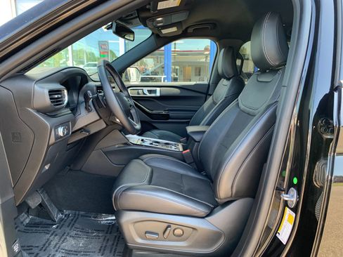 Used 2022 Ford Explorer ST AWD/4WD image 12
