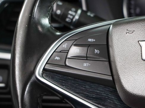 Used 2024 Cadillac XT5 Premium Luxury image 13