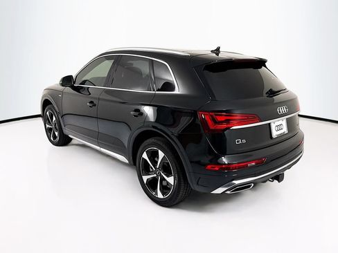 Certified 2025 Audi Q5 2.0T Premium Plus w/ Premium Plus Package AWD/4WD image 7