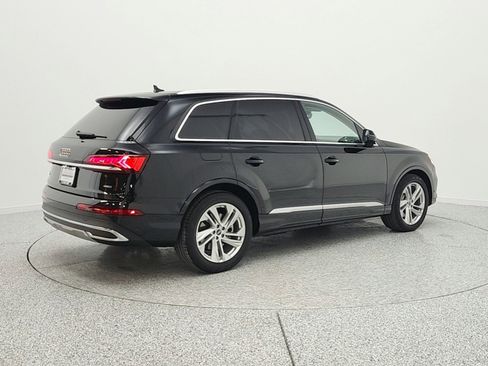Used 2023 Audi Q7 3.0T Prestige w/ Prestige Package image 5