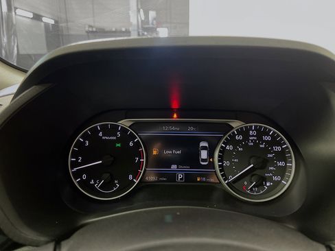 Used 2024 Nissan Sentra SV image 21