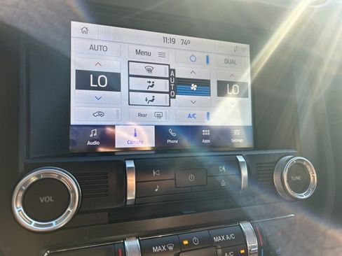 Used 2022 Ford Mustang GT Premium image 26