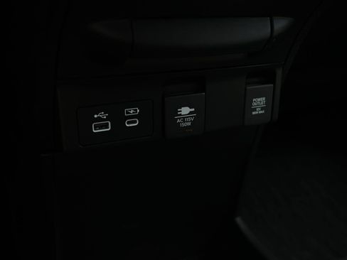 Used 2025 Honda Odyssey Touring image 28