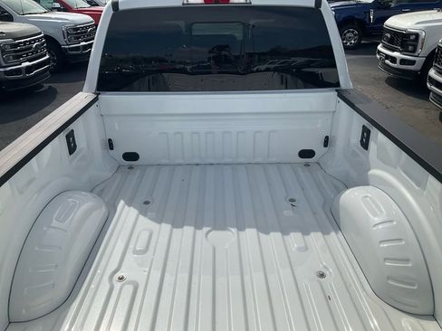 New 2026 Ford F250 Lariat w/ Chrome Package image 9