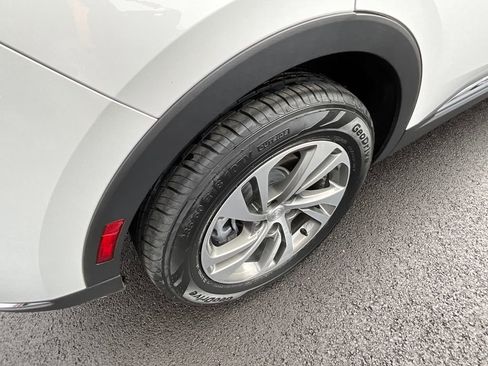 Used 2021 Buick Envision Essence image 14