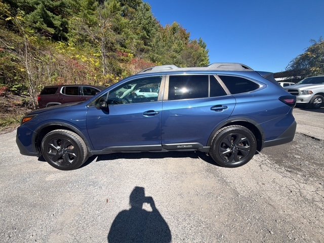 Used 2021 Subaru Outback Onyx Edition XT w/ Popular Package #2 AWD/4WD image 2