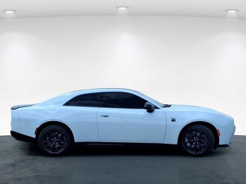 Used 2026 Dodge Charger Scat Pack AWD/4WD image 7