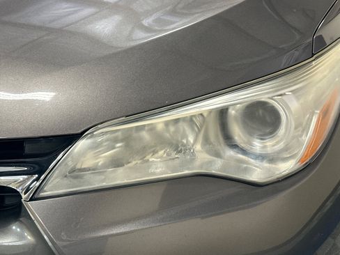 Used 2017 Toyota Camry LE FWD image 46