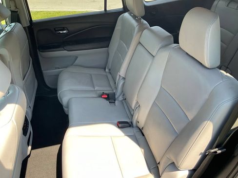 Used 2018 Honda Pilot EX-L image 12
