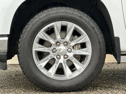 Used 2019 Chevrolet Silverado 1500 LTZ image 25