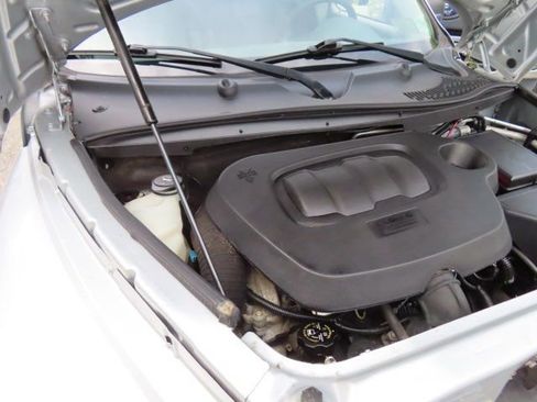 Used 2009 Chevrolet HHR LS FWD image 25