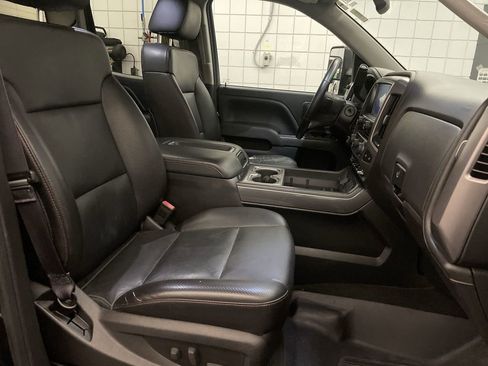 Used 2015 GMC Sierra 1500 SLT w/ All-Terrain Package AWD/4WD image 21