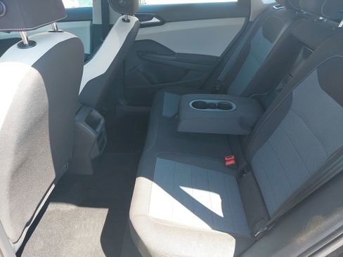 Used 2025 Volkswagen Taos S image 16