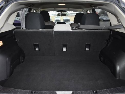 Used 2019 Subaru Crosstrek 2.0i image 34