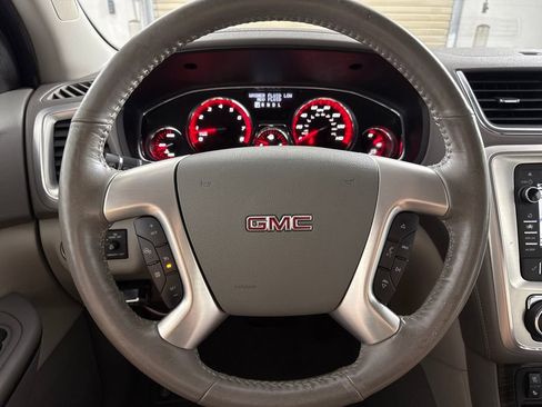 Used 2017 GMC Acadia Limited SLT image 13