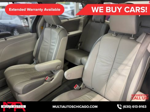 Used 2011 Toyota Sienna XLE image 25