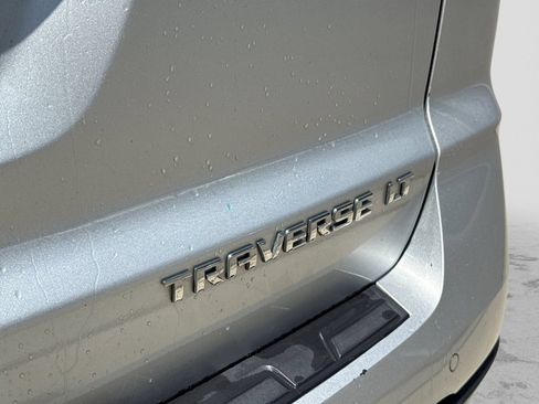 Used 2014 Chevrolet Traverse LT w/ All-Star Edition FWD image 15