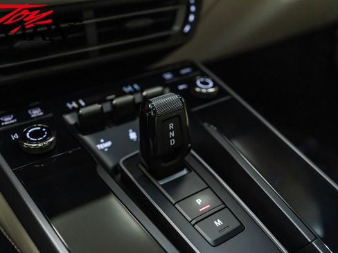 Used 2020 Porsche 911 Carrera S image 44