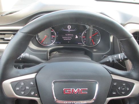 Used 2023 GMC Acadia Denali w/ Black Diamond Edition image 29