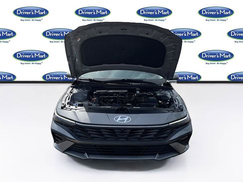 Used 2024 Hyundai Elantra Limited FWD image 34