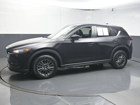 Used 2020 MAZDA CX-5 Touring FWD image 4
