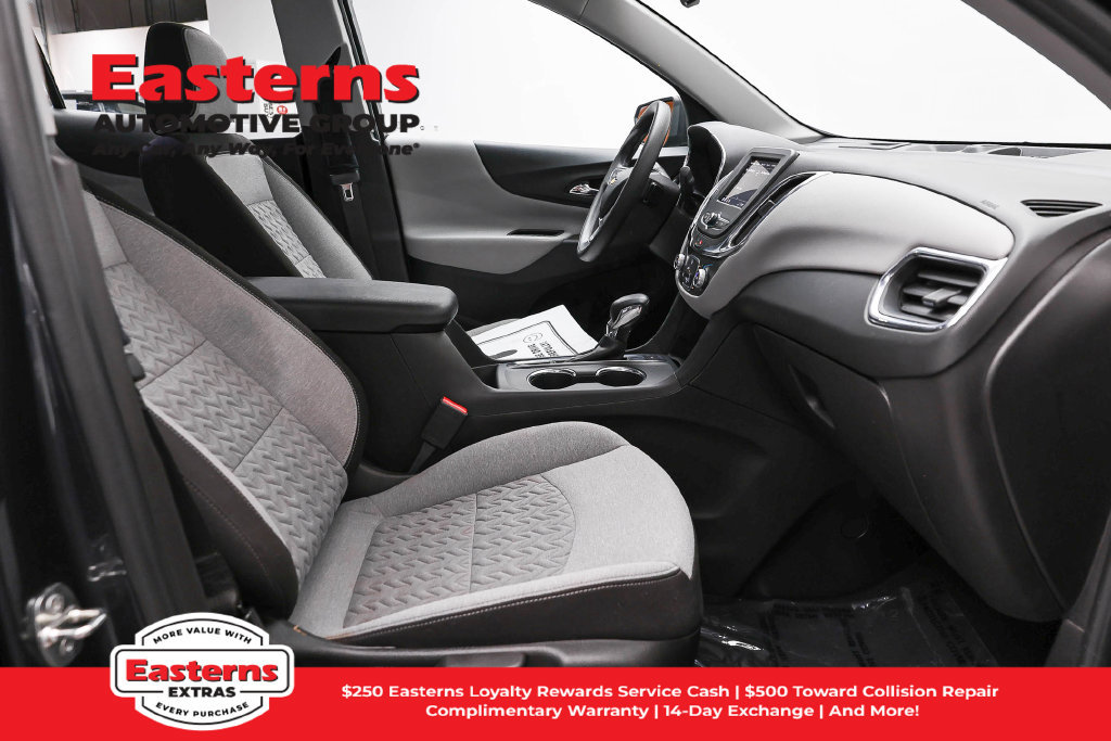 Used 2022 Chevrolet Equinox LS AWD/4WD image 25