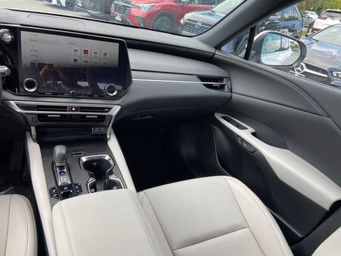 Used 2023 Lexus RX 350 Premium w/ Cold Area Package AWD/4WD image 16