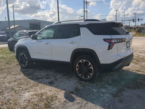 New 2025 Chevrolet Equinox LT w/ Convenience Package II image 6