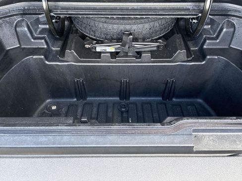 Certified 2025 Honda Ridgeline Black Edition image 12