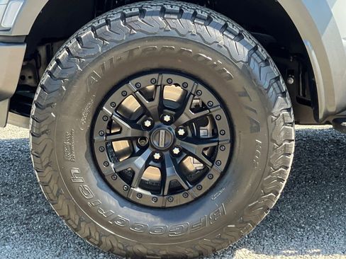 Used 2023 Ford F150 Raptor w/ Raptor 37 Performance Package AWD/4WD image 26