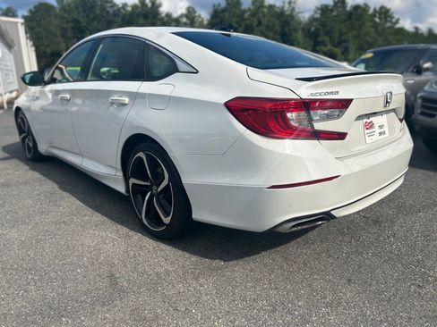 Used 2022 Honda Accord Sport image 18