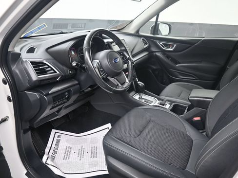 Used 2019 Subaru Forester Premium w/ All-Weather Package AWD/4WD image 13