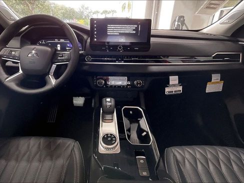 New 2026 Mitsubishi Outlander SEL FWD image 5