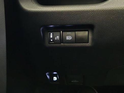 Used 2024 Toyota RAV4 XLE image 21