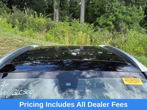 Used 2021 Mercedes-Benz GLC 300 4MATIC image 7