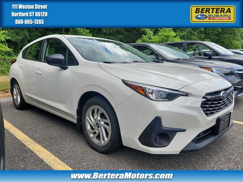 Used 2024 Subaru Impreza 2.0i AWD/4WD image 1