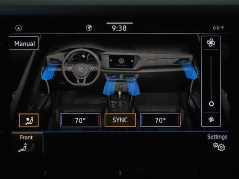 Used 2024 Volkswagen Taos SE image 29