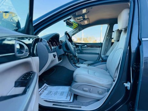 Used 2015 Buick Enclave Leather image 10