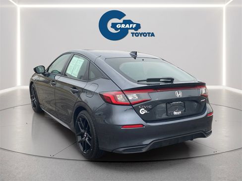 Used 2025 Honda Civic Sport image 14
