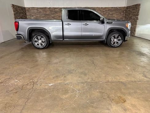 Used 2021 GMC Sierra 1500 SLE AWD/4WD image 10
