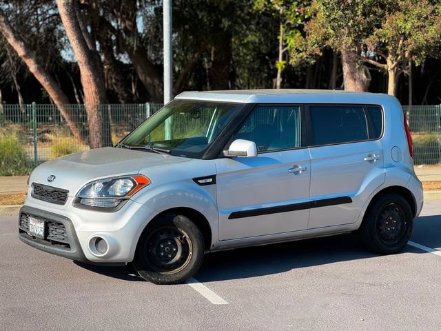 Used 2013 Kia Soul FWD image 7