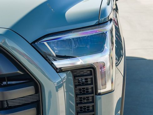 New 2026 Toyota Tundra SR5 image 9