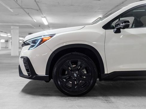 Used 2023 Subaru Ascent Onyx Edition Limited AWD/4WD image 16