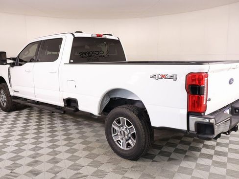 Used 2024 Ford F250 Lariat image 23