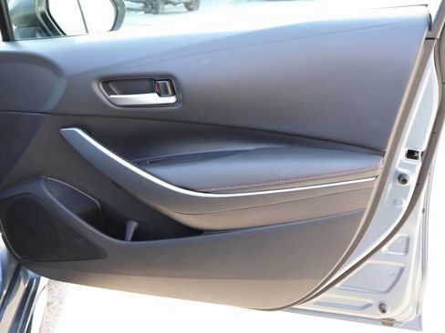 Used 2024 Toyota Corolla SE image 8