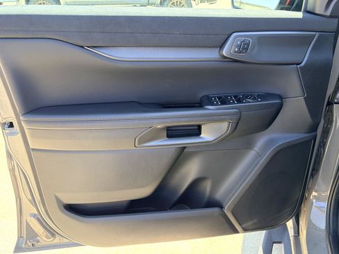 Used 2025 Ford Ranger Raptor AWD/4WD image 15
