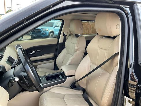 Used 2018 Land Rover Range Rover Evoque SE AWD/4WD image 19