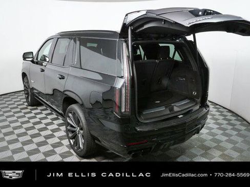 Used 2025 Cadillac Escalade V w/ LPO, Floor Liner Package AWD/4WD image 33