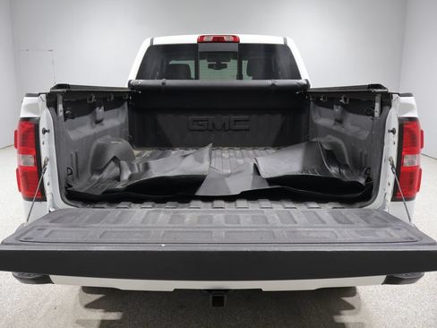 Used 2015 GMC Sierra 1500 SLT w/ All-Terrain Package AWD/4WD image 4