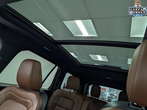 Used 2023 Lincoln Aviator Reserve w/ Equipment Group 201A AWD/4WD image 22